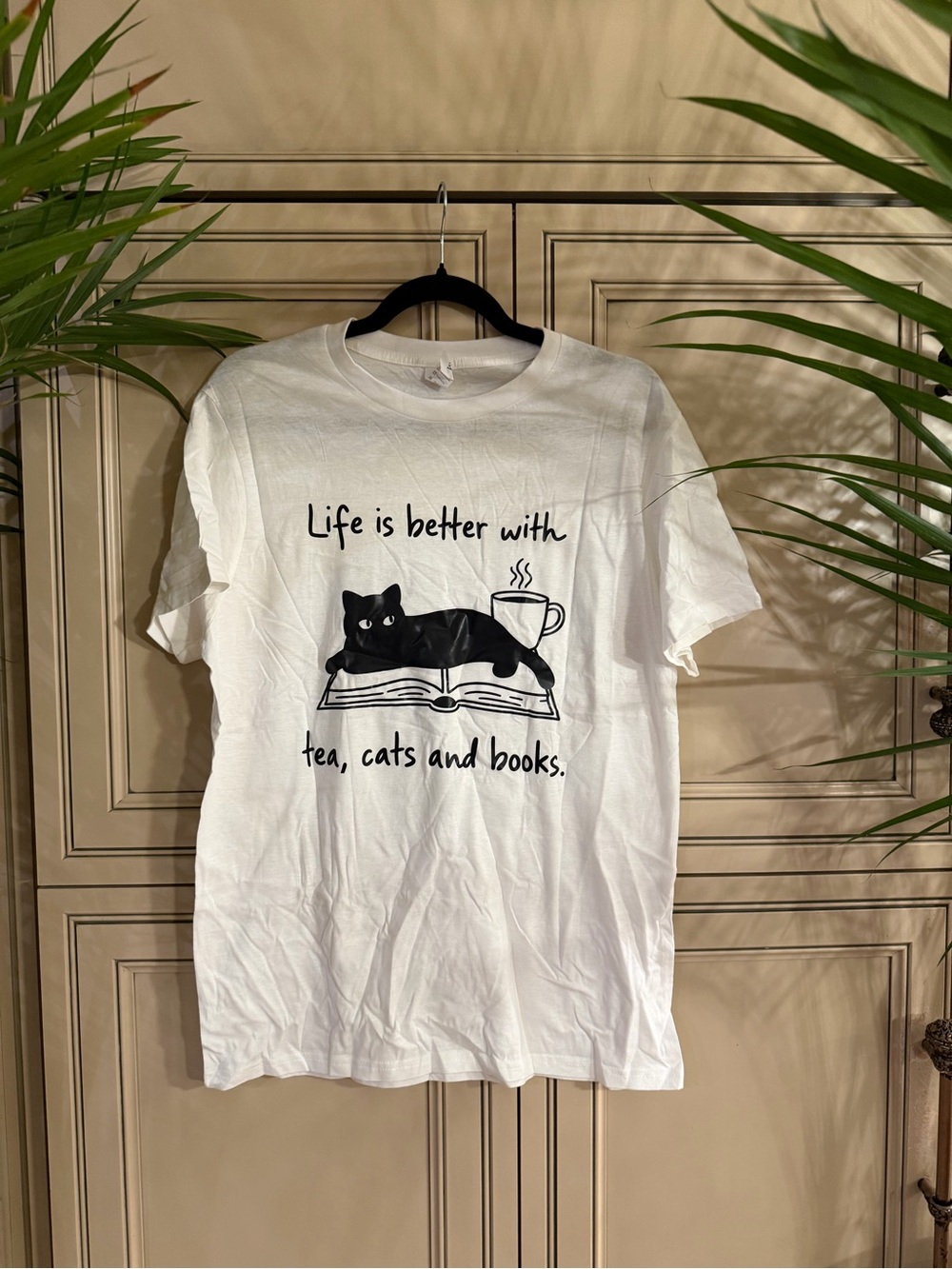 Pod USA White Cat Tea Books Graphic Tee Shirt Life Is Better With Animal Lovers